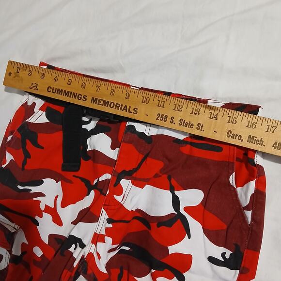 ALMOST FAMOUS Women's L Red/Black/White Camo Cargo Pants Cotton/Spandex Blend - Picture 10 of 12